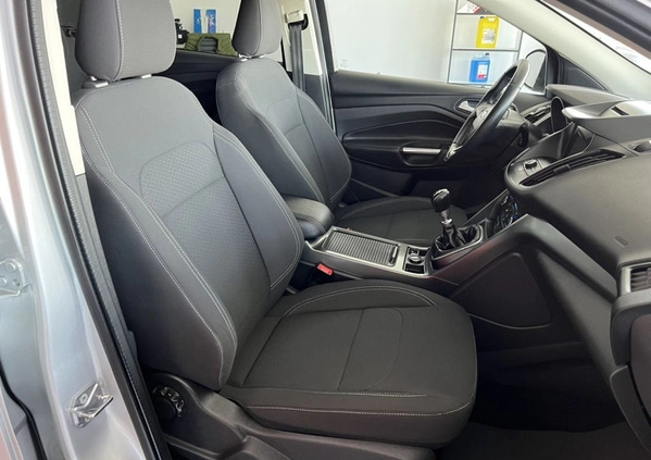 Ford Kuga cena 62800 przebieg: 161000, rok produkcji 2019 z Miłakowo małe 529